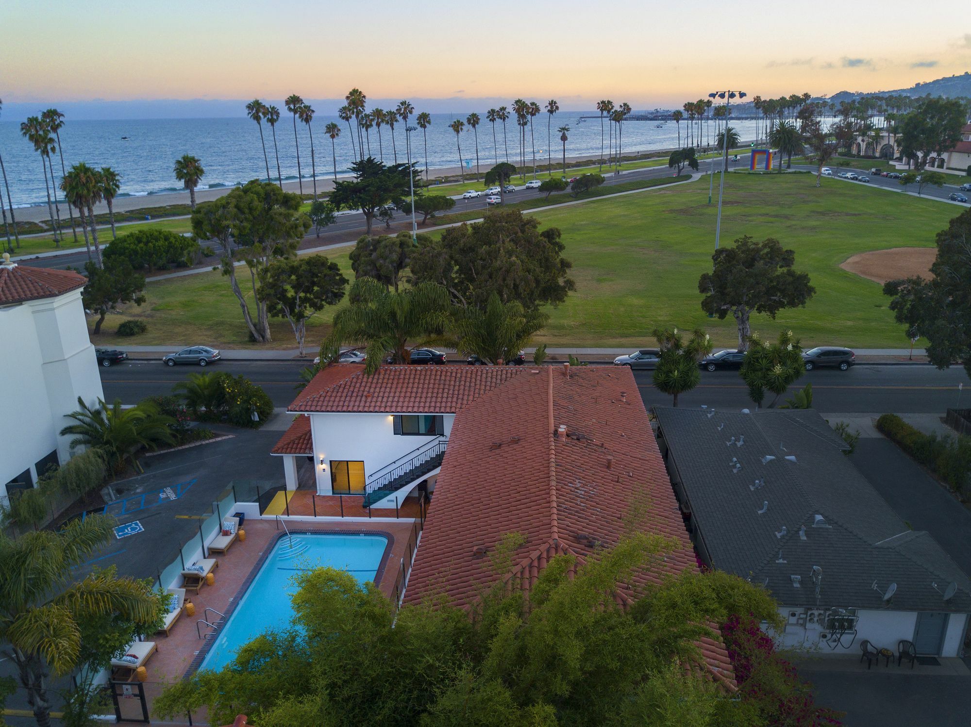 Blue Sands Inn, A Kirkwood Collection Hotel Santa Barbara Exteriér fotografie